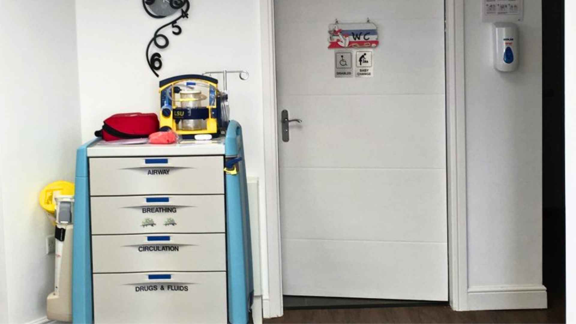 manchester-clinic-ward02